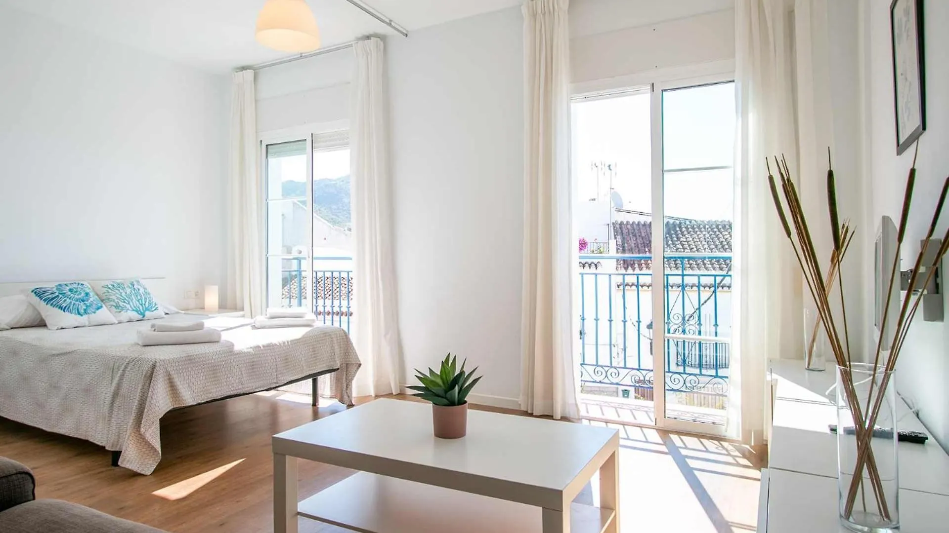 Apartamentos Casa Yoli Maro